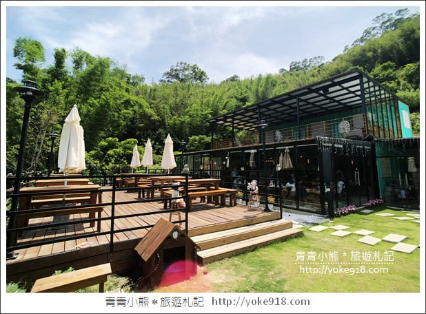 苗栗景點》公館Doo coffee景觀咖啡廳．小法鬥.彩虹三角屋好可愛 @青青小熊＊旅遊札記