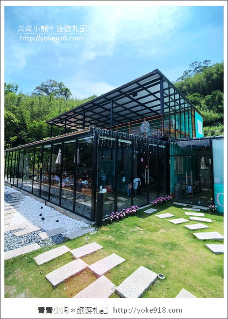 苗栗景點》公館Doo coffee景觀咖啡廳.小法鬥.彩虹三角屋好可愛 @青青小熊*旅遊札記 苗栗景點》公館Doo coffee景觀咖啡廳.小法鬥.彩虹三角屋好可愛 @青青小熊*旅遊札記