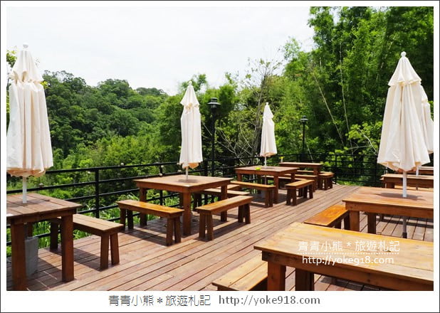 苗栗景點》公館Doo coffee景觀咖啡廳．小法鬥.彩虹三角屋好可愛 @青青小熊＊旅遊札記