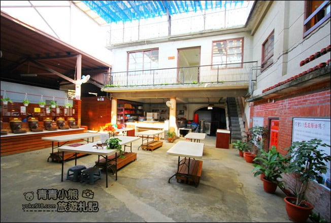 雲林景點》丸莊醬油觀光工廠.雲林觀光工廠~還可以玩壺底蔭油DIY @青青小熊*旅遊札記 雲林景點》丸莊醬油觀光工廠.雲林觀光工廠~還可以玩壺底蔭油DIY @青青小熊*旅遊札記