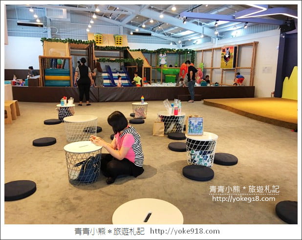 台中新景點》小島3.5度Island Aurora．親子餐廳~室內沙坑遊戲場好好玩 @青青小熊＊旅遊札記