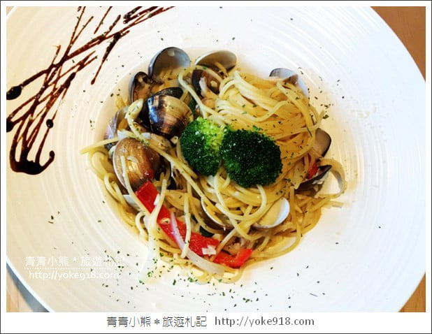 台中新景點》小島3.5度Island Aurora．親子餐廳~室內沙坑遊戲場好好玩 @青青小熊＊旅遊札記