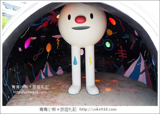 台中大里景點》東湖公園.熊超人.沉思巨人~可愛的裝置藝術大集合 @青青小熊*旅遊札記 台中大里景點》東湖公園.熊超人.沉思巨人~可愛的裝置藝術大集合 @青青小熊*旅遊札記