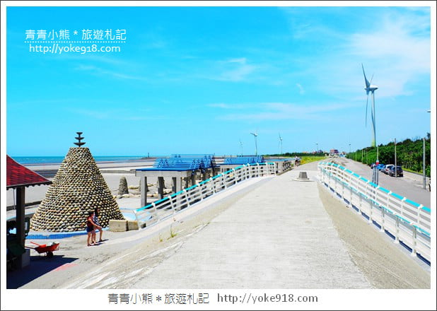 台中景點》大安遊客中心大泳池.暑假限定開放~親子玩水景點 @青青小熊*旅遊札記 台中景點》大安遊客中心大泳池.暑假限定開放~親子玩水景點 @青青小熊*旅遊札記