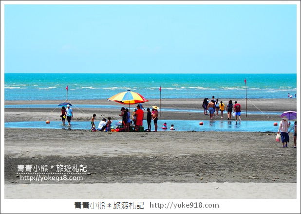 台中景點》大安遊客中心大泳池．暑假限定開放~親子玩水景點 @青青小熊＊旅遊札記