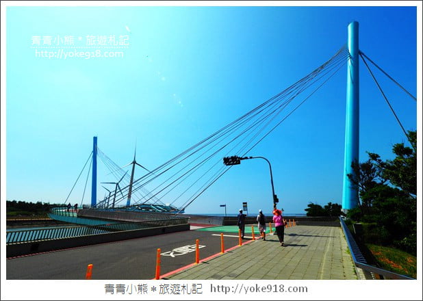 台中必去景點》高美溼地&高美濕地遊客服務中心~親子旅行去 @青青小熊*旅遊札記 台中必去景點》高美溼地&高美濕地遊客服務中心~親子旅行去 @青青小熊*旅遊札記
