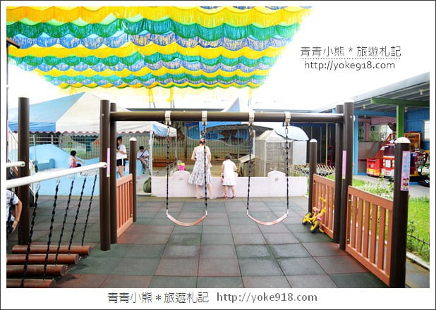 宜蘭景點》水鹿咖啡親子館．礁溪熱門親子餐廳~沙坑、遊戲區好好玩 @青青小熊＊旅遊札記