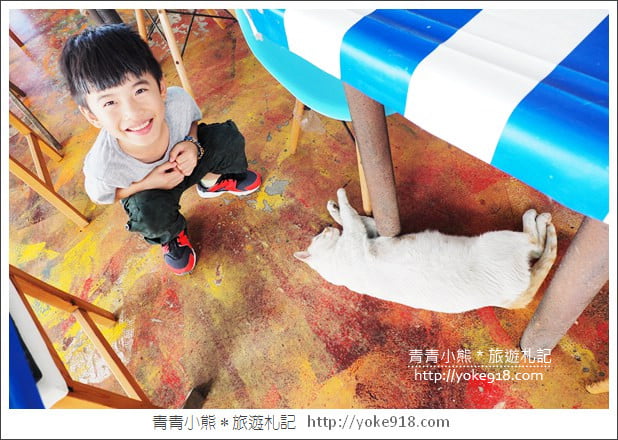 新北景點》林口藍色公路海景咖啡館.讓你忘卻煩憂的看海景點 @青青小熊*旅遊札記 新北景點》林口藍色公路海景咖啡館.讓你忘卻煩憂的看海景點 @青青小熊*旅遊札記