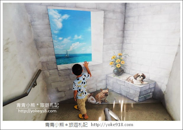 彰化景點》萬興國小彩繪．恐龍世界、宇宙星球~隱藏在國小裡的拍照亮點 @青青小熊＊旅遊札記