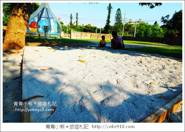 台中清水景點》海灣繪本館．走進繪本的世界~夢幻的閱讀空間 @青青小熊＊旅遊札記