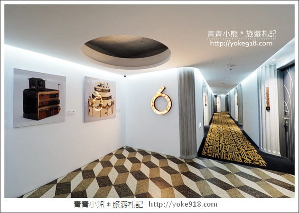 台中住宿》1969藍天飯店．華麗的行李箱牆&設計風房型好吸睛 @青青小熊＊旅遊札記