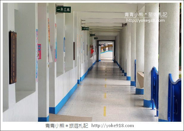 台中IG景點》大里內新國小.彩虹跑道/藍白風建築~這裡也好拍 @青青小熊*旅遊札記 台中IG景點》大里內新國小.彩虹跑道/藍白風建築~這裡也好拍 @青青小熊*旅遊札記