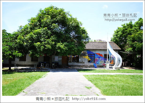 台中清水景點》海灣繪本館.走進繪本的世界~夢幻的閱讀空間 @青青小熊*旅遊札記 台中清水景點》海灣繪本館.走進繪本的世界~夢幻的閱讀空間 @青青小熊*旅遊札記