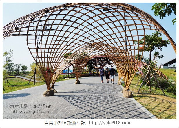 嘉義景點》看見不一樣的故宮南院．期間限定夜間光雕超精采 @青青小熊＊旅遊札記