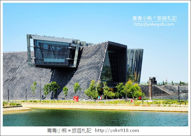 嘉義景點》看見不一樣的故宮南院．期間限定夜間光雕超精采 @青青小熊＊旅遊札記