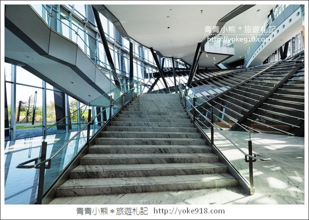 嘉義景點》看見不一樣的故宮南院．期間限定夜間光雕超精采 @青青小熊＊旅遊札記