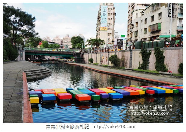 台北景點》新莊中港大排彩繪.積木水上步道,3D立體彩繪~親子同遊好去處 @青青小熊*旅遊札記 台北景點》新莊中港大排彩繪.積木水上步道,3D立體彩繪~親子同遊好去處 @青青小熊*旅遊札記