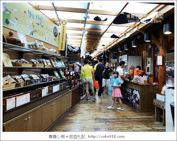 台中新社美食》菇神觀景複合式餐飲.冬菇土雞鍋~滿滿菇香的好味道 @青青小熊*旅遊札記 台中新社美食》菇神觀景複合式餐飲.冬菇土雞鍋~滿滿菇香的好味道 @青青小熊*旅遊札記