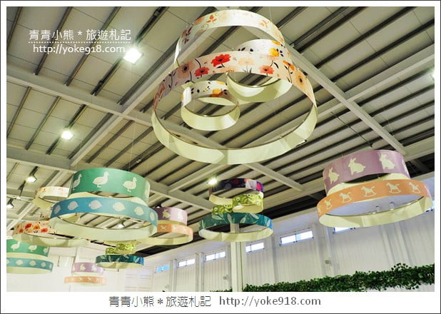 宜蘭景點》礁溪龍潭湖畔悠活園區．白色貨櫃打造的最夯打卡點 @青青小熊＊旅遊札記