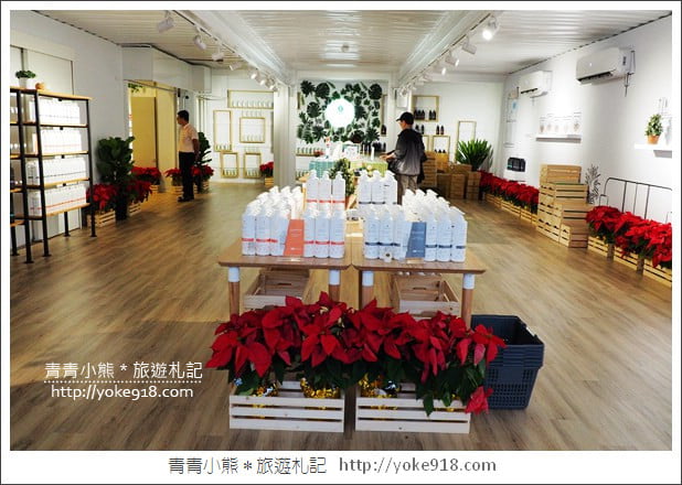 宜蘭景點》礁溪龍潭湖畔悠活園區.白色貨櫃打造的最夯打卡點 @青青小熊*旅遊札記 宜蘭景點》礁溪龍潭湖畔悠活園區.白色貨櫃打造的最夯打卡點 @青青小熊*旅遊札記