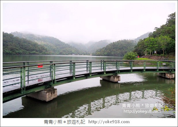 宜蘭景點》礁溪龍潭湖畔悠活園區．白色貨櫃打造的最夯打卡點 @青青小熊＊旅遊札記