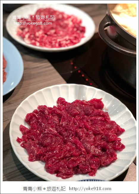 台南美食》安平牛五蔵肉鍋.美味牛肉火鍋~時尚舒適的用餐環境 @青青小熊*旅遊札記 台南美食》安平牛五蔵肉鍋.美味牛肉火鍋~時尚舒適的用餐環境 @青青小熊*旅遊札記