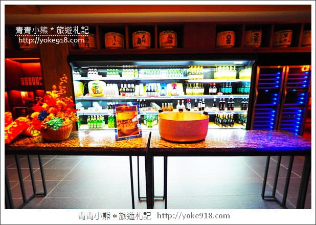 台中餐廳》花鮨日式餐廳.燒肉火鍋日式料理~一起漫步在白色玫瑰花海 @青青小熊*旅遊札記 台中餐廳》花鮨日式餐廳.燒肉火鍋日式料理~一起漫步在白色玫瑰花海 @青青小熊*旅遊札記