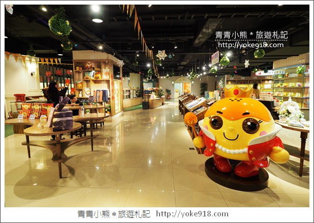 高雄景點》維格餅家黃金菠蘿城堡.親子同遊去~愛心空中花園、鳳梨酥DIY @青青小熊*旅遊札記 高雄景點》維格餅家黃金菠蘿城堡.親子同遊去~愛心空中花園、鳳梨酥DIY @青青小熊*旅遊札記