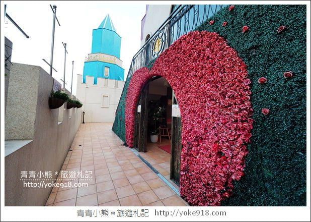 高雄景點》維格餅家黃金菠蘿城堡.親子同遊去~愛心空中花園、鳳梨酥DIY @青青小熊*旅遊札記 高雄景點》維格餅家黃金菠蘿城堡.親子同遊去~愛心空中花園、鳳梨酥DIY @青青小熊*旅遊札記