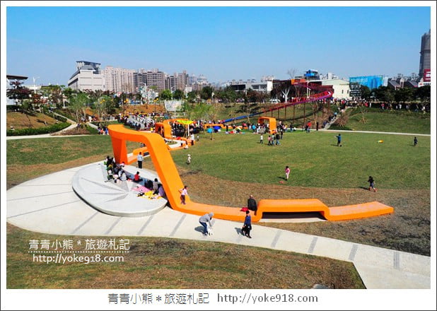 桃園景點》桃園風禾公園50米長滾輪溜滑梯.好玩必去親子景點 @青青小熊*旅遊札記 桃園景點》桃園風禾公園50米長滾輪溜滑梯.好玩必去親子景點 @青青小熊*旅遊札記