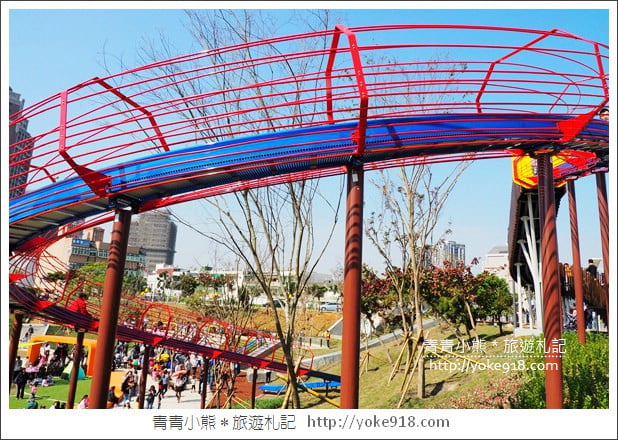 桃園景點》桃園風禾公園50米長滾輪溜滑梯.好玩必去親子景點 @青青小熊*旅遊札記 桃園景點》桃園風禾公園50米長滾輪溜滑梯.好玩必去親子景點 @青青小熊*旅遊札記