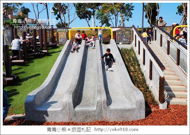 桃園景點》桃園風禾公園50米長滾輪溜滑梯．好玩必去親子景點 @青青小熊＊旅遊札記