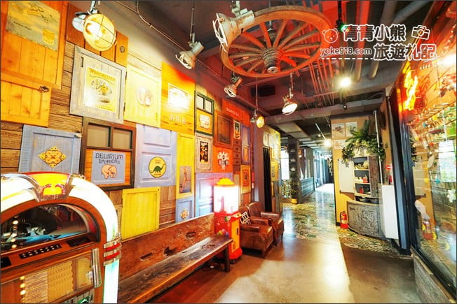 台中景點》冒煙的喬.異國風美式風格下午茶~超多場景好好拍 @青青小熊*旅遊札記 台中景點》冒煙的喬.異國風美式風格下午茶~超多場景好好拍 @青青小熊*旅遊札記
