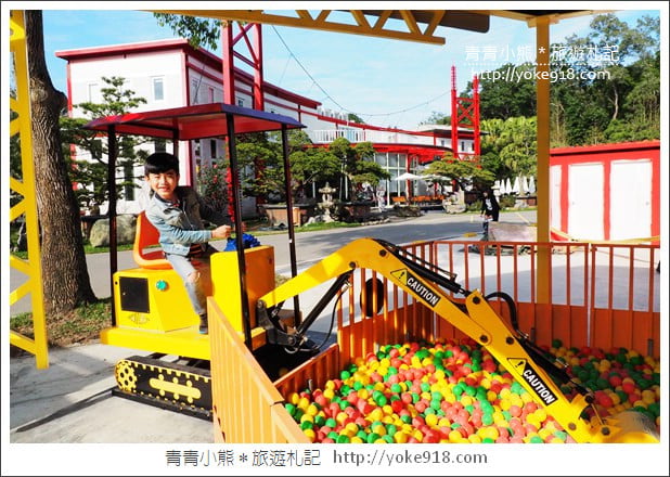 桃園親子景點》大溪花開了休閒農場．沙坑.小火車~親子同遊去 @青青小熊＊旅遊札記