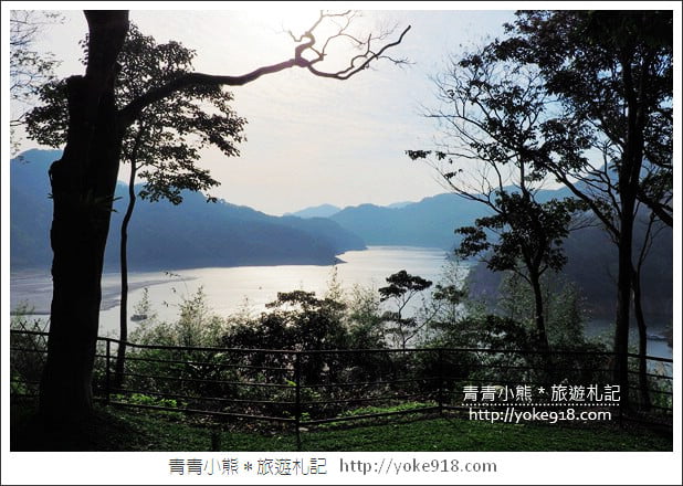 桃園大溪景點》水漾石門咖啡.可以看到湖畔景致的咖啡廳 @青青小熊*旅遊札記 桃園大溪景點》水漾石門咖啡.可以看到湖畔景致的咖啡廳 @青青小熊*旅遊札記