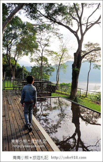 桃園大溪景點》水漾石門咖啡.可以看到湖畔景致的咖啡廳 @青青小熊*旅遊札記 桃園大溪景點》水漾石門咖啡.可以看到湖畔景致的咖啡廳 @青青小熊*旅遊札記