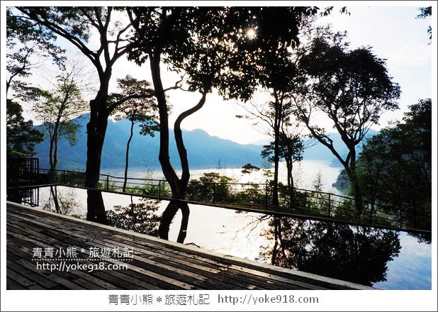 桃園大溪景點》水漾石門咖啡.可以看到湖畔景致的咖啡廳 @青青小熊*旅遊札記 桃園大溪景點》水漾石門咖啡.可以看到湖畔景致的咖啡廳 @青青小熊*旅遊札記