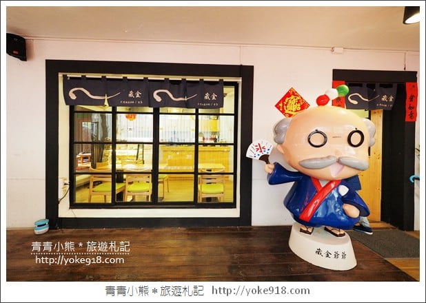 台南景點》藏金安平貓小巴．放大版龍貓&龍貓公車出沒~台南下午茶推薦 @青青小熊＊旅遊札記
