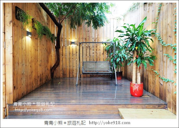 台南景點》藏金安平貓小巴．放大版龍貓&龍貓公車出沒~台南下午茶推薦 @青青小熊＊旅遊札記