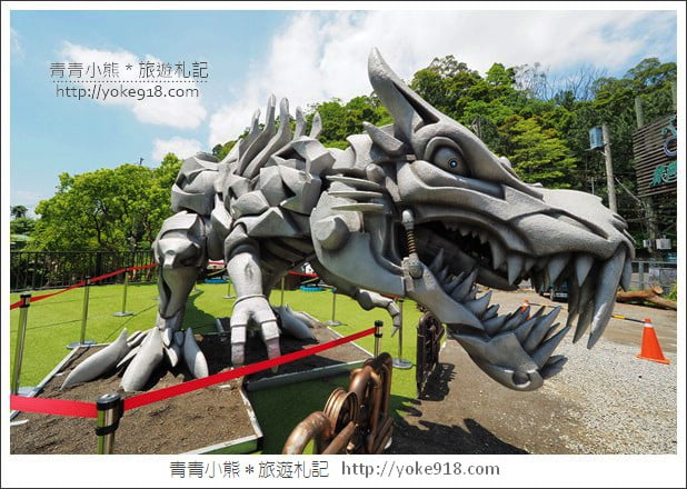 新竹景點》SRC北埔印象咖啡庭園．巨大機器恐龍在新竹北埔出沒 @青青小熊＊旅遊札記