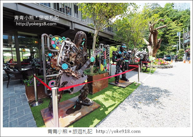 新竹景點》SRC北埔印象咖啡庭園．巨大機器恐龍在新竹北埔出沒 @青青小熊＊旅遊札記