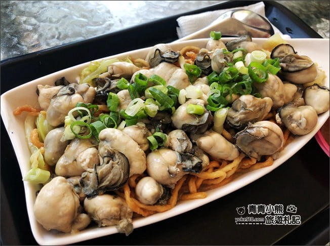 台南食尚玩家推薦》金三益健康茶飲．台南浮誇早午餐~滿滿的小卷意麵，海鮮意麵 @青青小熊＊旅遊札記