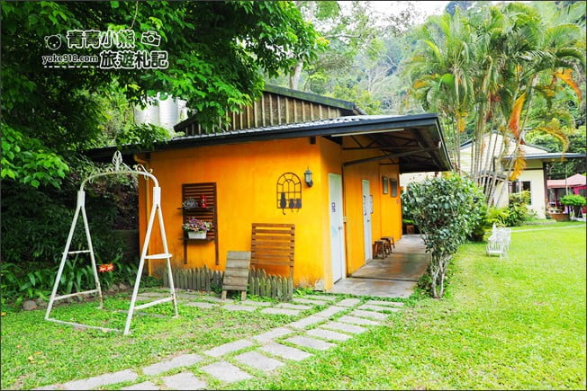 苗栗景點》岩川森林民宿莊園餐廳.夢幻城堡賞螢去~來場螢火舞會吧、擁有整座山賞螢勝地 @青青小熊*旅遊札記 苗栗景點》岩川森林民宿莊園餐廳.夢幻城堡賞螢去~來場螢火舞會吧、擁有整座山賞螢勝地 @青青小熊*旅遊札記