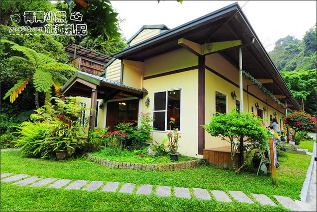 苗栗景點》岩川森林民宿莊園餐廳.夢幻城堡賞螢去~來場螢火舞會吧、擁有整座山賞螢勝地 @青青小熊*旅遊札記 苗栗景點》岩川森林民宿莊園餐廳.夢幻城堡賞螢去~來場螢火舞會吧、擁有整座山賞螢勝地 @青青小熊*旅遊札記