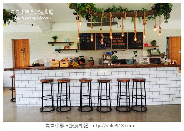 台中新景點》霧峰窩草的日子&middot;充滿綠色植物，悠閒自在的咖啡廳 @青青小熊＊旅遊札記