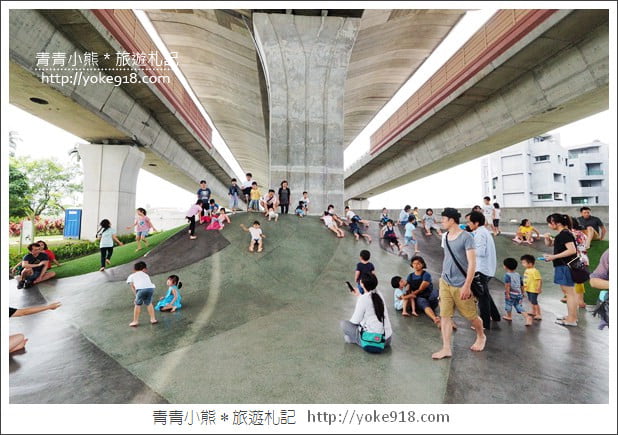 宜蘭冬山景點》武淵水火同源.碗公溜滑梯,泡腳池~宜蘭溜小孩最新去處 @青青小熊*旅遊札記 宜蘭冬山景點》武淵水火同源.碗公溜滑梯,泡腳池~宜蘭溜小孩最新去處 @青青小熊*旅遊札記