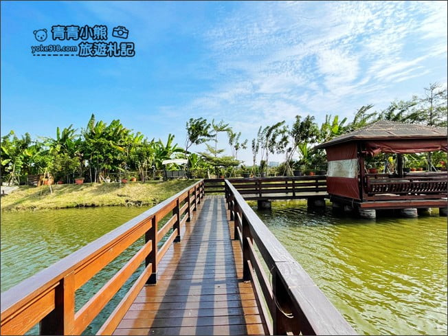台南景點》水瀨閣．有著水上木屋的海鮮餐廳~還可以玩沙餵魚，聚會好去處 @青青小熊＊旅遊札記