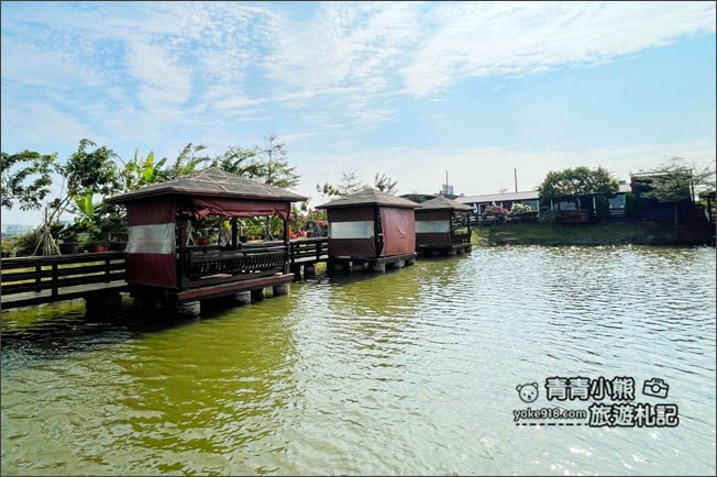 台南景點》水瀨閣．有著水上木屋的海鮮餐廳~還可以玩沙餵魚，聚會好去處 @青青小熊＊旅遊札記