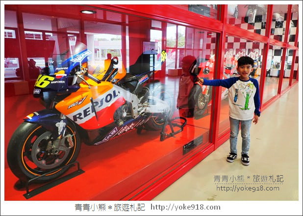 中部鈴鹿賽道樂園》suzuka circuit．讓小孩玩瘋，老公開心的賽車主題樂園 @青青小熊＊旅遊札記