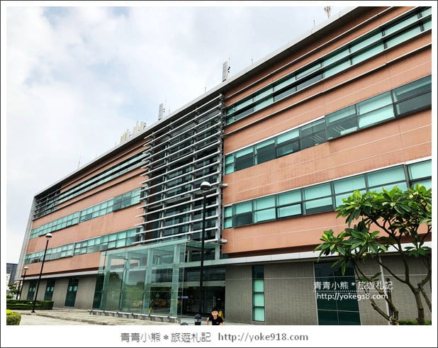 桃園免費景點》高鐵探索館.體驗高鐵駕駛座艙.開高鐵~親子同遊好去處 @青青小熊*旅遊札記 桃園免費景點》高鐵探索館.體驗高鐵駕駛座艙.開高鐵~親子同遊好去處 @青青小熊*旅遊札記